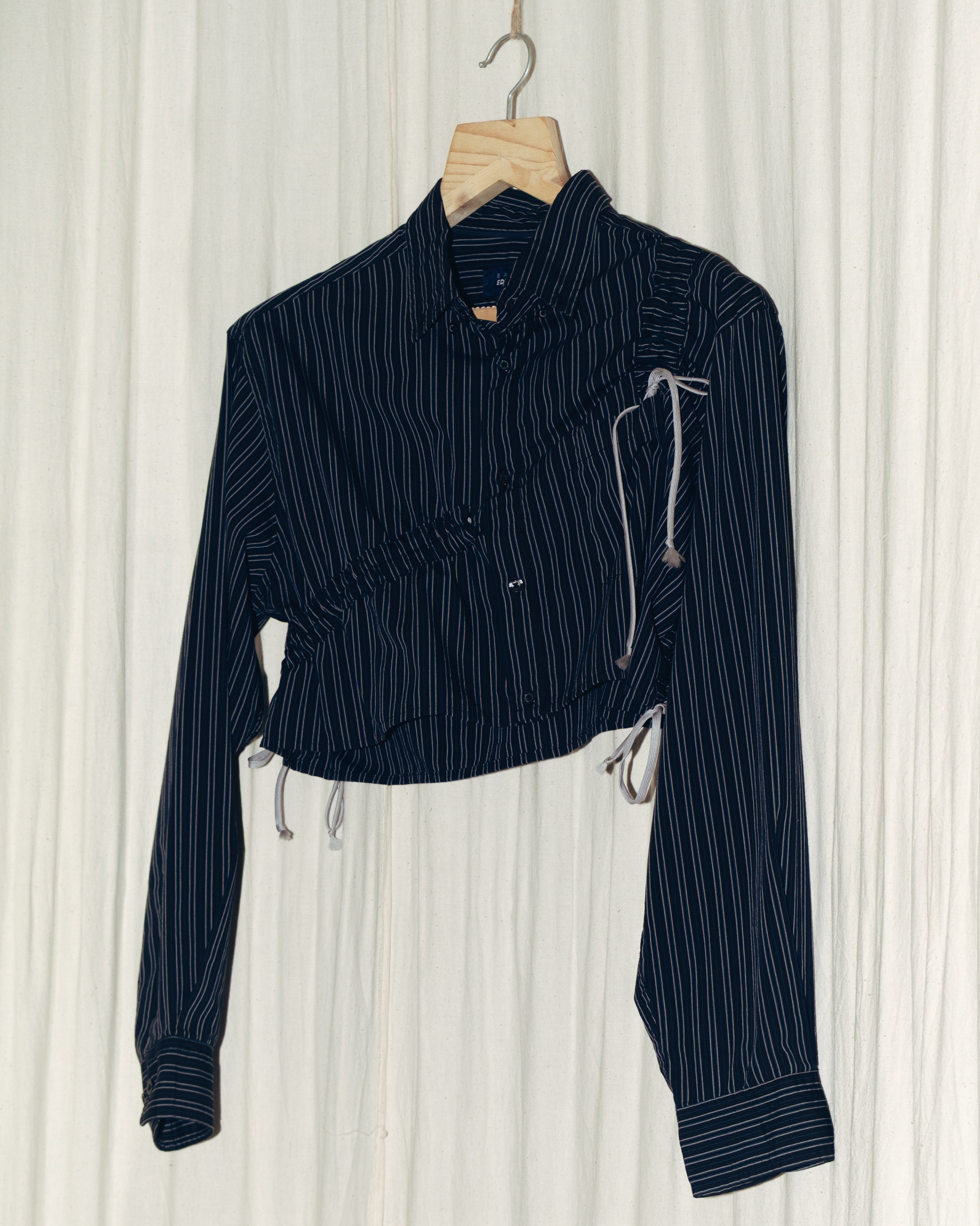 Tad - Upcycled Cropped Shirt